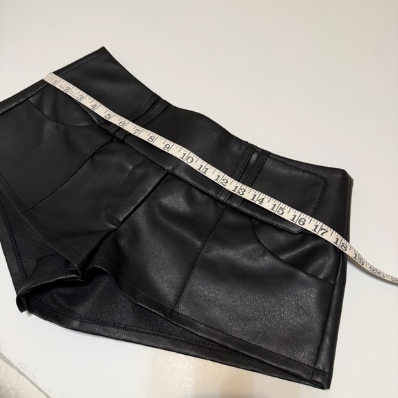 Niihai by Revolve faux leather micro shorts, black, size M - Picture 6 of 16
